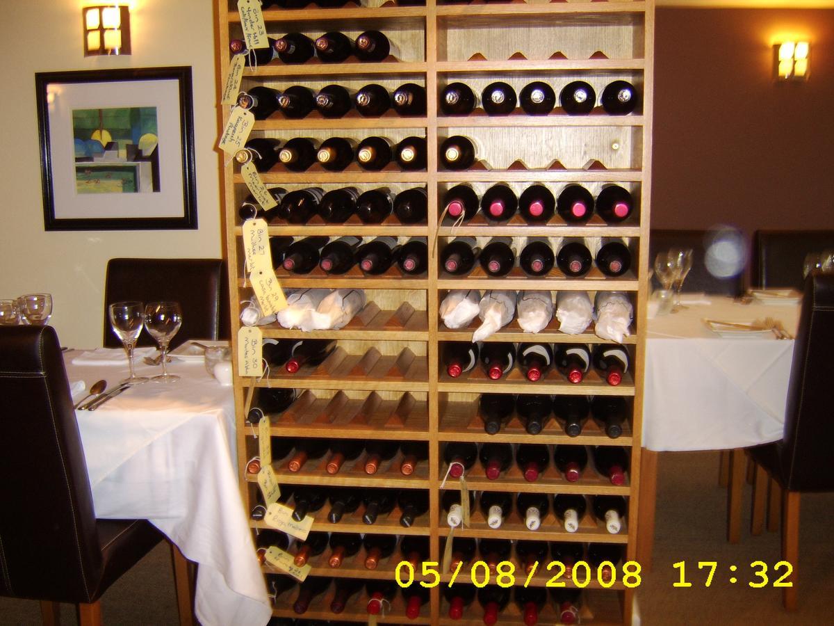 Castle Cottage Restaurant With Rooms 할레흐 외부 사진